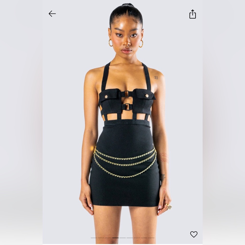 NWT Finesse Octavia Black Chain Belt